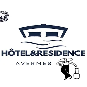 Hotel &